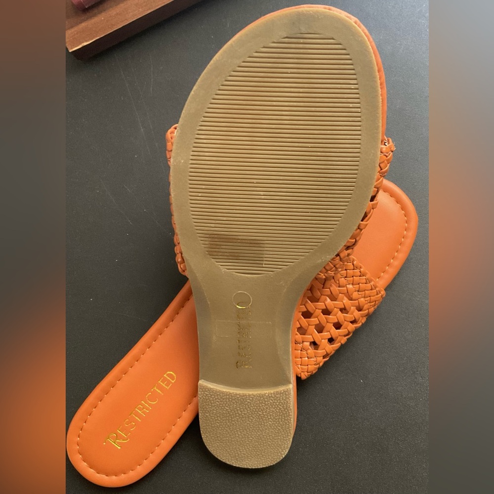 Restricted Sandals - Picture 2 of 2